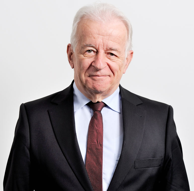 Dr. Gerhard Heinemann